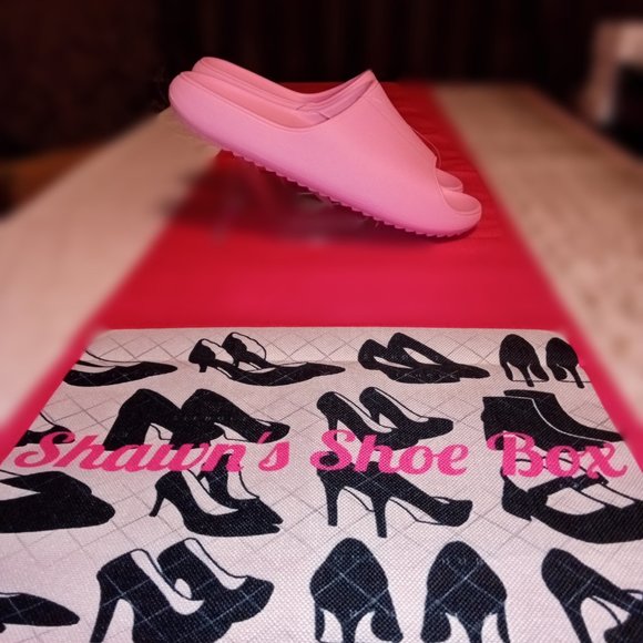 Wild Fable Slides - Picture 6 of 8